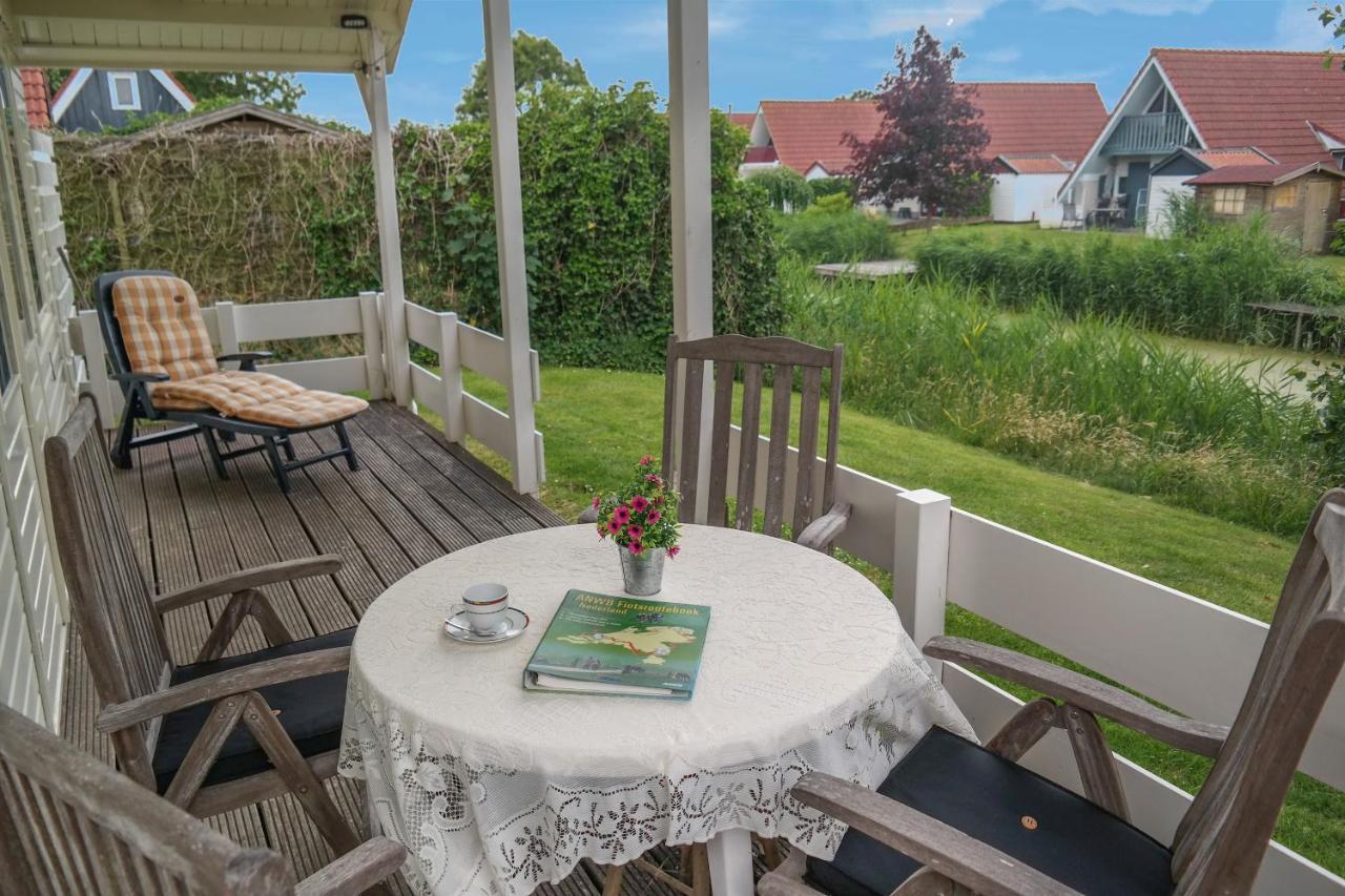 3 Pers Waterfront Swedish House W Sauna, Modern Kitchen And Private Terrace Anjum Exterior foto